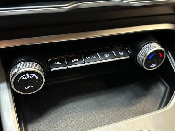 Geely Coolray I с пробегом 2022 года, цена 1 670 000 рублей, 86075 км, внедорожник, Автокод Объявления