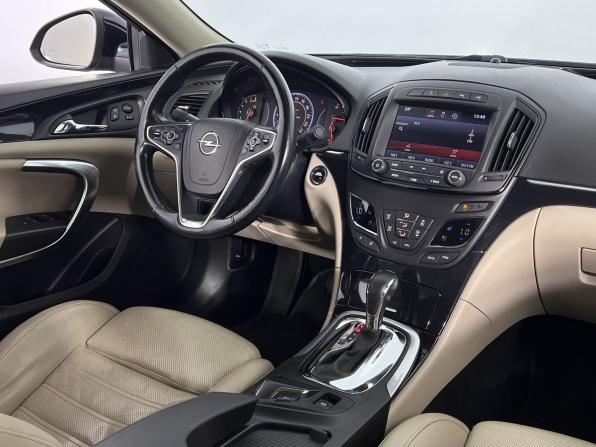 Opel Insignia I Рестайлинг с пробегом 2014 года, цена 1 300 000 рублей, 202000 км, седан, Автокод Объявления