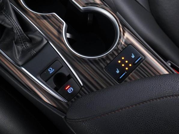 Toyota Camry VIII (XV70) с пробегом 2019 года, цена 2 714 444 рубля, 119045 км, седан, Автокод Объявления
