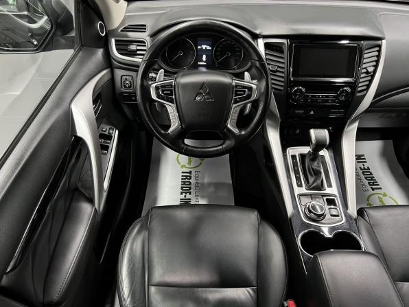 Mitsubishi Pajero Sport III с пробегом 2017 года, цена 3 095 000 рублей, 115833 км, внедорожник, Автокод Объявления
