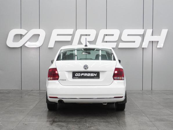 Volkswagen Polo V Рестайлинг с пробегом 2018 года, цена 1 149 000 рублей, 132552 км, седан, Автокод Объявления