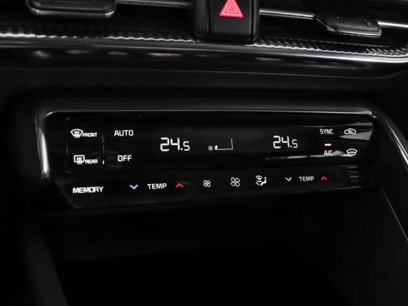 Kia K5 III с пробегом 2022 года, цена 2 899 000 рублей, 29664 км, седан, Автокод Объявления