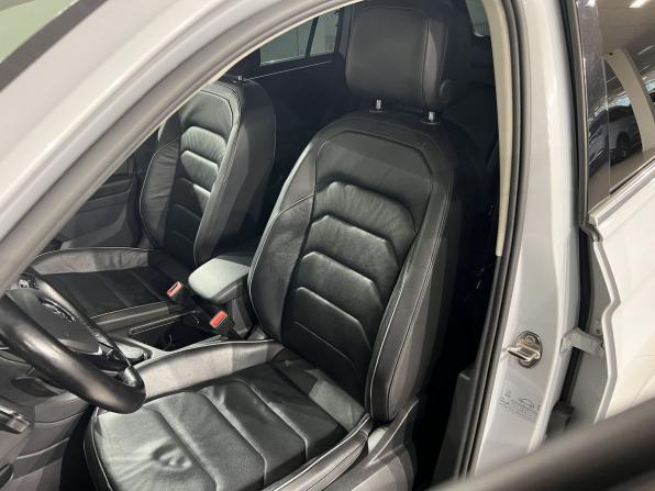 Volkswagen Tiguan II с пробегом 2019 года, цена 2 450 000 рублей, 132414 км, внедорожник, Автокод Объявления