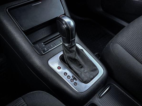 Volkswagen Tiguan I Рестайлинг с пробегом 2013 года, цена 1 090 000 рублей, 193000 км, внедорожник, Автокод Объявления