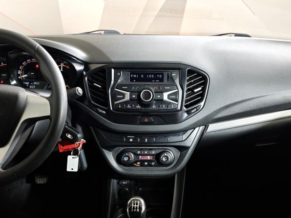 Lada (ВАЗ) Vesta I с пробегом 2017 года, цена 867 000 рублей, 71567 км, седан, Автокод Объявления