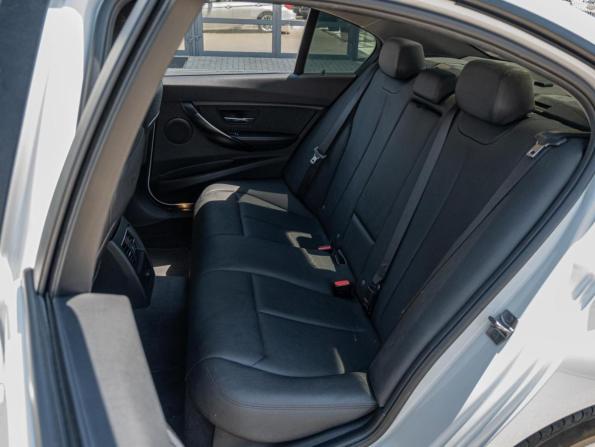 BMW 3 серии VI (F3x) Рестайлинг с пробегом 2017 года, цена 1 850 000 рублей, 83227 км, седан, Автокод Объявления