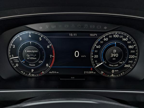Volkswagen Tiguan II с пробегом 2018 года, цена 1 970 000 рублей, 215287 км, внедорожник, Автокод Объявления
