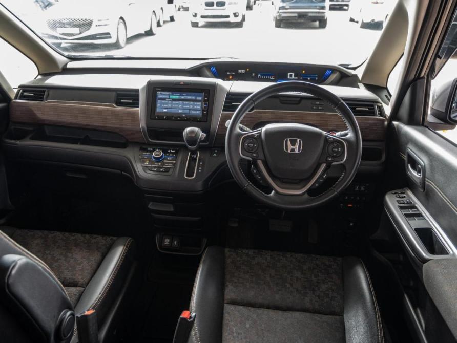 Honda Freed II Рестайлинг Краснодар  - изображение 6