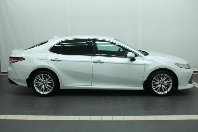 Toyota Camry VIII (XV70) с пробегом 2018 года, цена 2 575 000 рублей, 171797 км, седан, Автокод Объявления