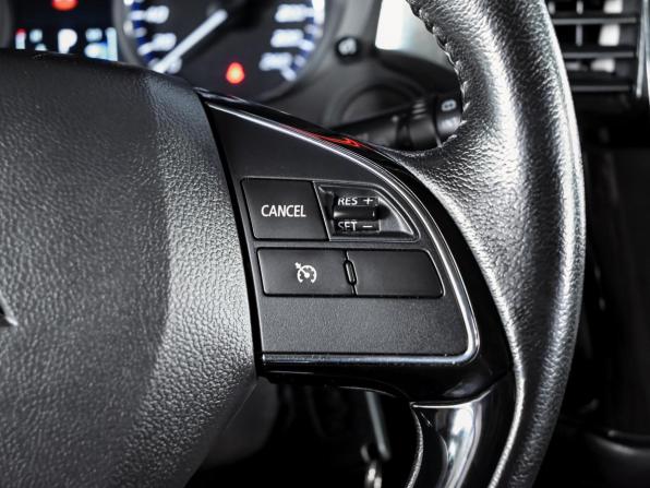 Mitsubishi Outlander III Рестайлинг 3 с пробегом 2019 года, цена 1 990 000 рублей, 189403 км, внедорожник, Автокод Объявления