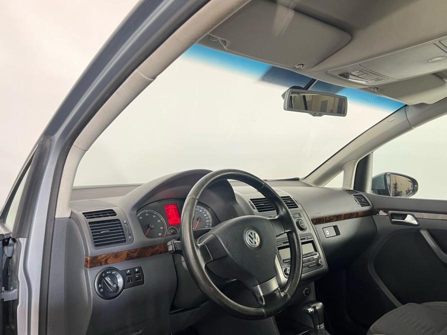 Volkswagen Touran I Рестайлинг Архангельск  - изображение 12