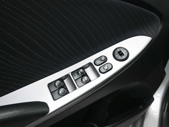 Hyundai Solaris I Рестайлинг с пробегом 2016 года, цена 1 149 900 рублей, 148832 км, седан, Автокод Объявления
