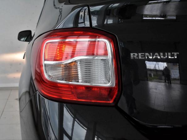 Renault Logan II с пробегом 2014 года, цена 690 000 рублей, 129575 км, седан, Автокод Объявления