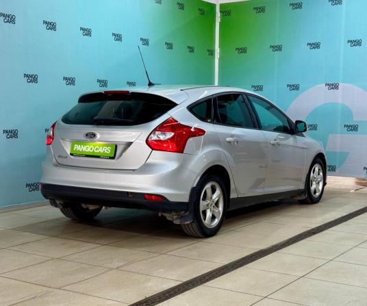 Ford Focus III с пробегом 2012 года, цена 715 000 рублей, 177548 км, хэтчбек, Автокод Объявления