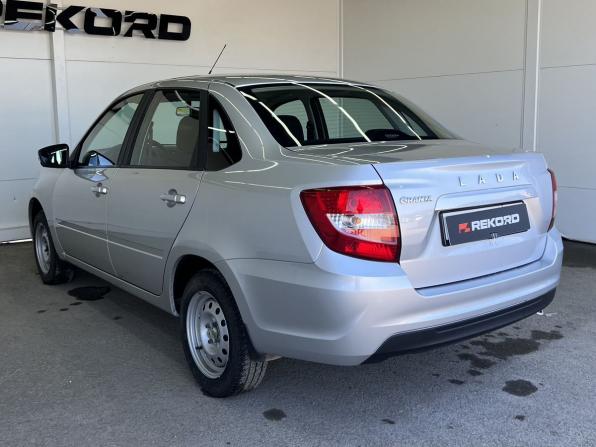 Lada (ВАЗ) Granta I Рестайлинг с пробегом 2024 года, цена 879 000 рублей, 7436 км, седан, Автокод Объявления