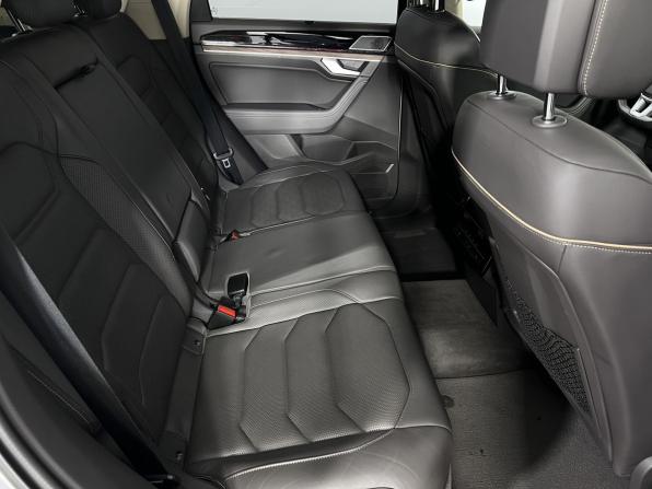 Volkswagen Touareg III с пробегом 2018 года, цена 4 500 000 рублей, 149261 км, внедорожник, Автокод Объявления
