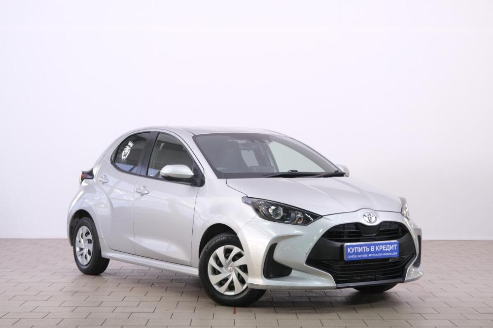 Toyota Yaris IV Омск  - изображение 1