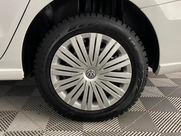 Volkswagen Polo V Рестайлинг с пробегом 2020 года, цена 1 285 000 рублей, 100982 км, седан, Автокод Объявления