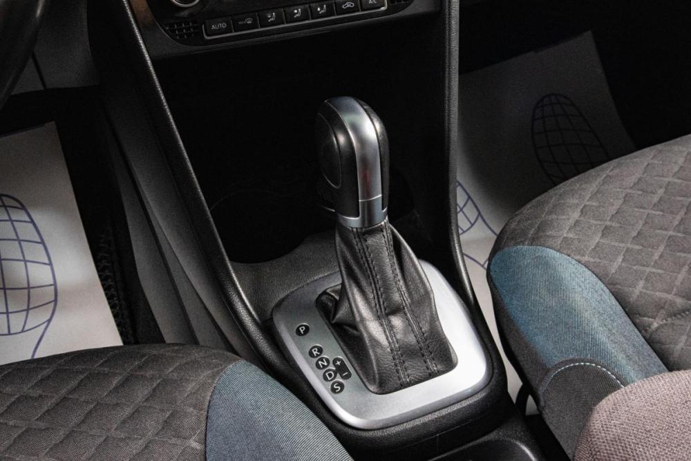 Volkswagen Polo V Рестайлинг Сургут  - изображение 15