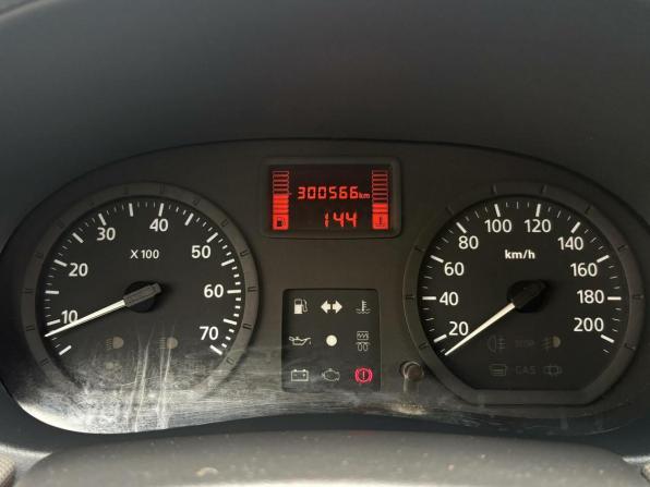 Renault Sandero I с пробегом 2010 года, цена 395 000 рублей, 300566 км, хэтчбек, Автокод Объявления