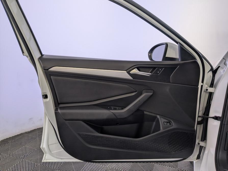 Volkswagen Jetta VII Москва  - изображение 19