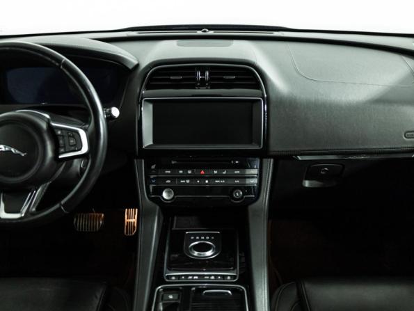Jaguar F-Pace I с пробегом 2019 года, цена 2 849 700 рублей, 143404 км, внедорожник, Автокод Объявления
