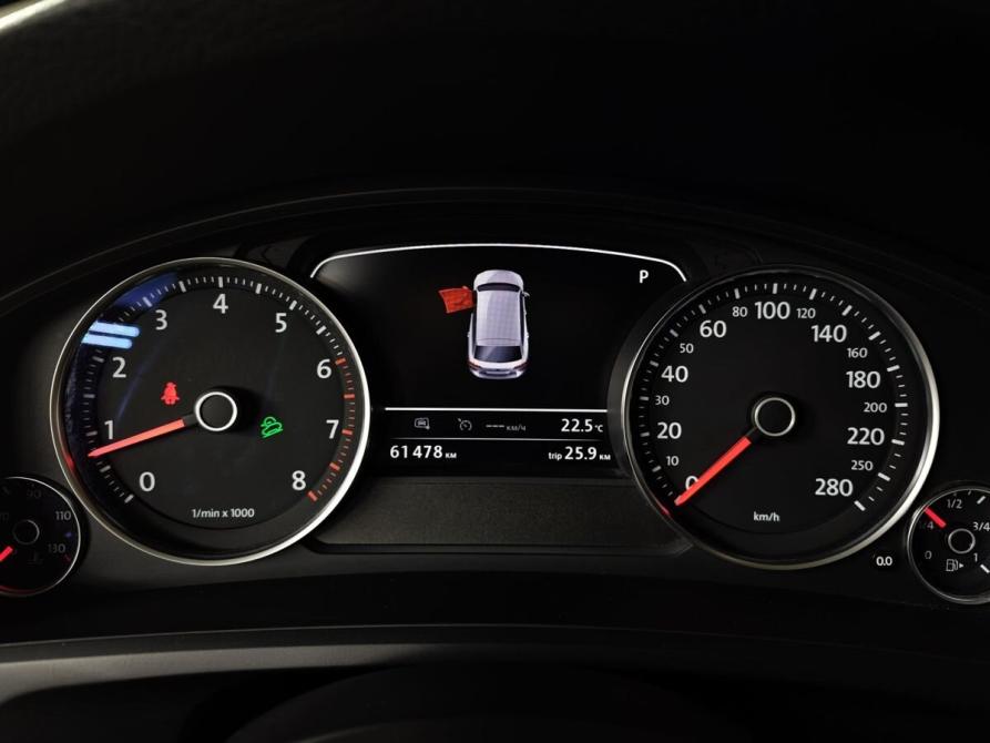Volkswagen Touareg II Рестайлинг Москва  - изображение 18