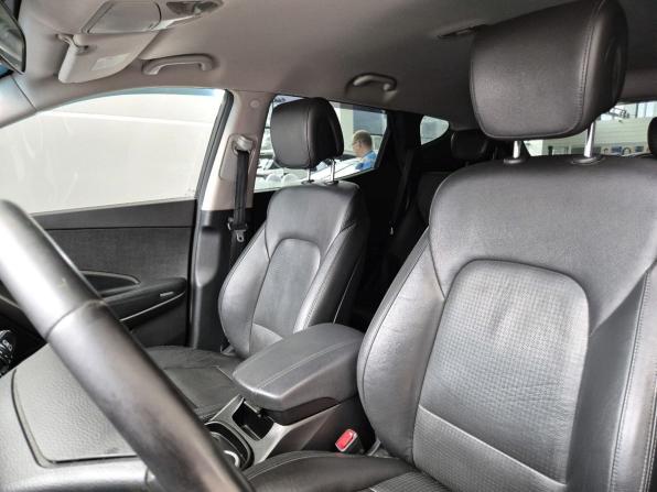 Hyundai Santa Fe III с пробегом 2013 года, цена 1 699 000 рублей, 210033 км, внедорожник, Автокод Объявления