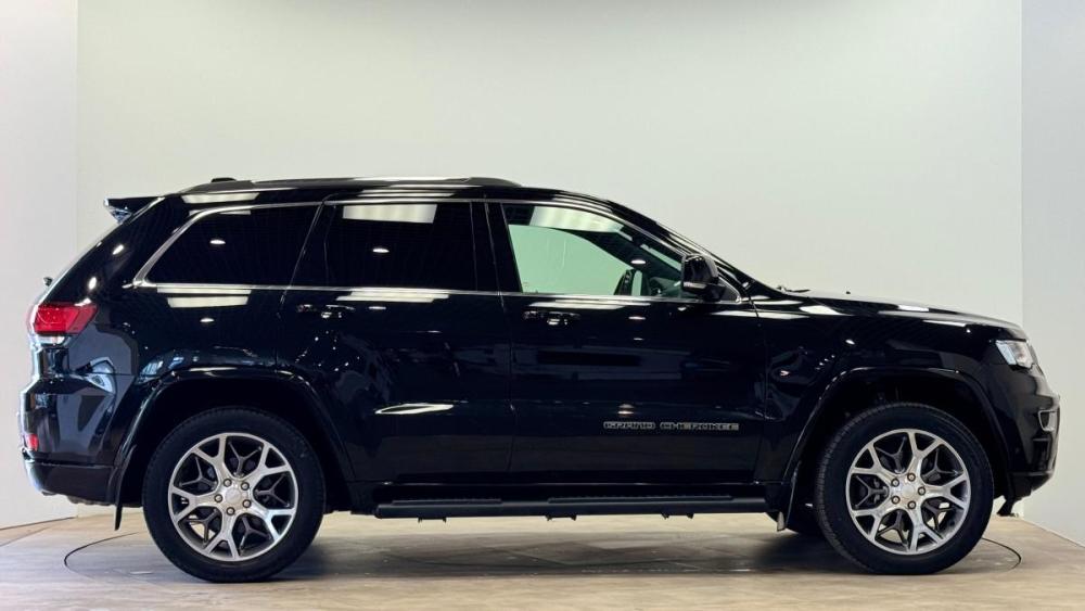 Jeep Grand Cherokee IV (WK2) Рестайлинг Киров  - изображение 5