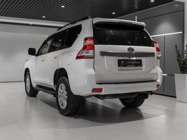 Toyota Land Cruiser Prado 150 Series Рестайлинг 1 с пробегом 2016 года, цена 3 350 000 рублей, 192968 км, внедорожник, Автокод Объявления