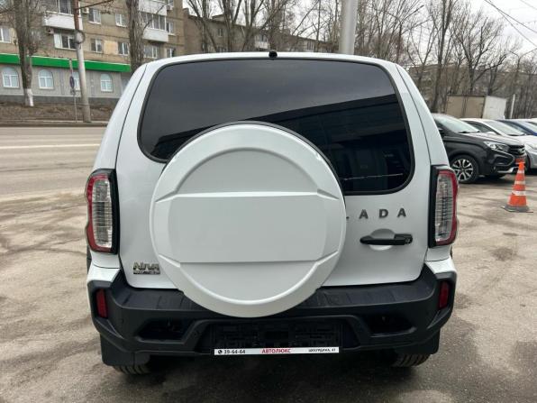Lada (ВАЗ) Niva с пробегом 2023 года, цена 1 079 000 рублей, 58500 км, внедорожник, Автокод Объявления