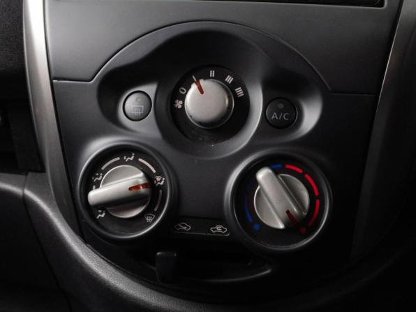 Nissan March IV (K13) Рестайлинг с пробегом 2016 года, цена 689 000 рублей, 119090 км, хэтчбек, Автокод Объявления