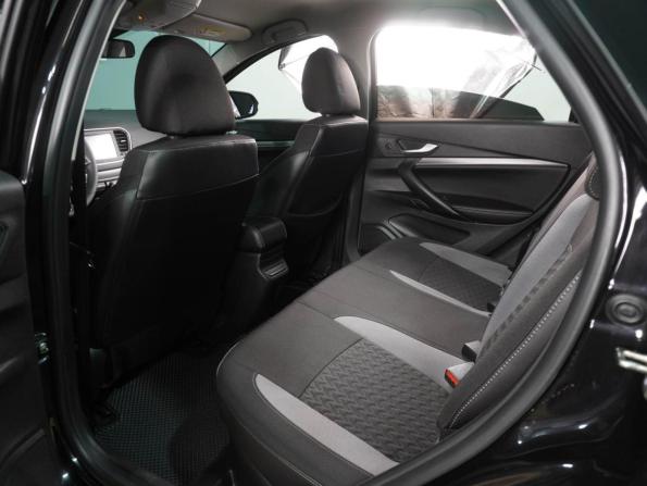 Lada (ВАЗ) Vesta I Рестайлинг (NG) с пробегом 2024 года, цена 1 299 000 рублей, 57606 км, седан, Автокод Объявления