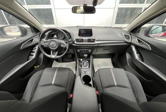 Mazda 3 III (BM) Рестайлинг с пробегом 2018 года, цена 1 460 000 рублей, 89943 км, седан, Автокод Объявления