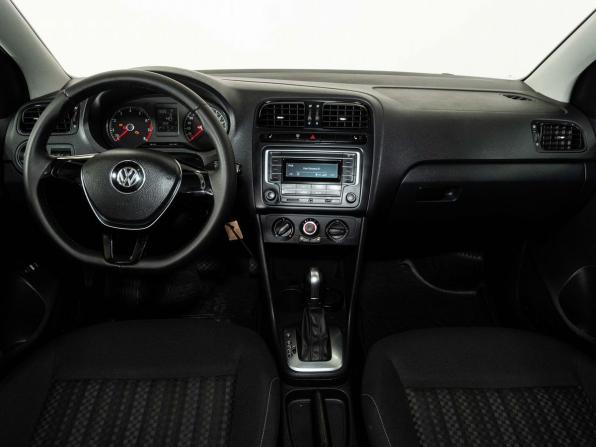 Volkswagen Polo V Рестайлинг с пробегом 2017 года, цена 988 000 рублей, 188000 км, седан, Автокод Объявления