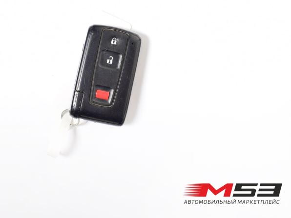 Toyota Prius II Рестайлинг (XW20) с пробегом 2006 года, цена 620 995 рублей, 331298 км, лифтбек, Автокод Объявления
