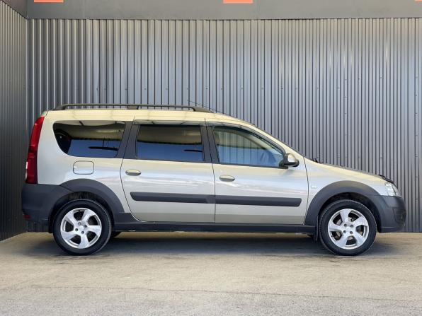 Lada (ВАЗ) Largus I с пробегом 2017 года, цена 897 000 рублей, 110037 км, универсал, Автокод Объявления