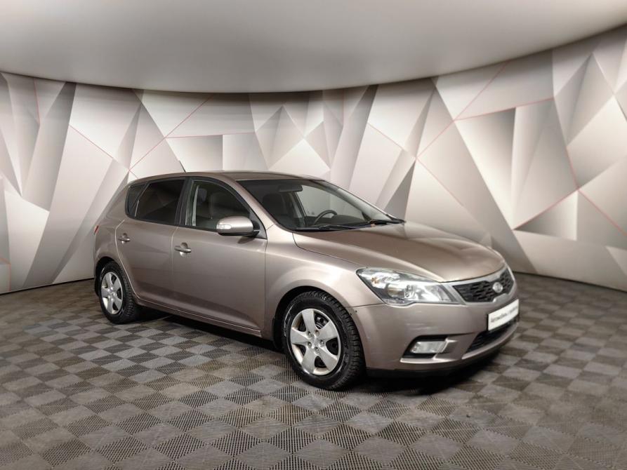 Kia Ceed I Рестайлинг Москва  - изображение 3