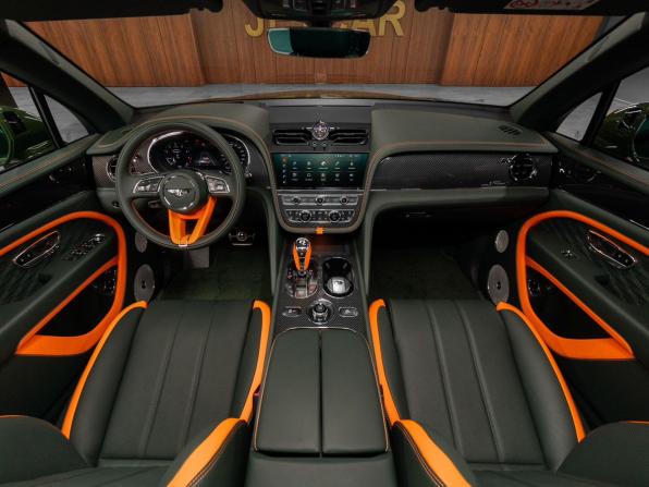 Bentley Bentayga I Рестайлинг с пробегом 2025 года, цена 47 300 000 рублей, 48 км, внедорожник, Автокод Объявления