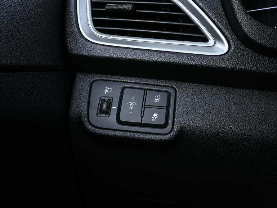Hyundai Solaris II Волгоград  - изображение 19