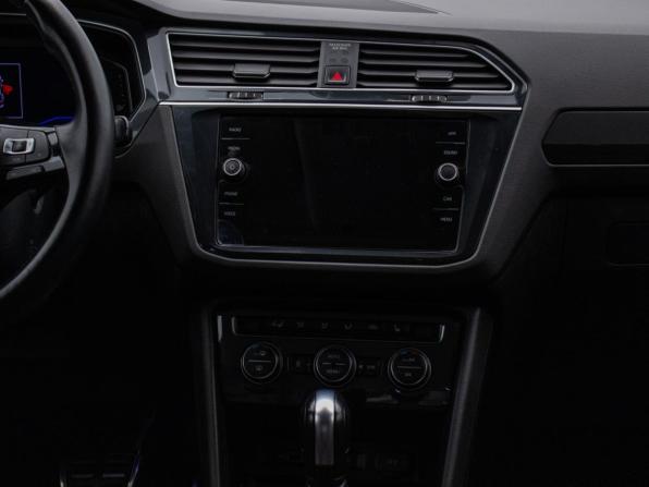 Volkswagen Tiguan II с пробегом 2020 года, цена 2 990 000 рублей, 92460 км, внедорожник, Автокод Объявления