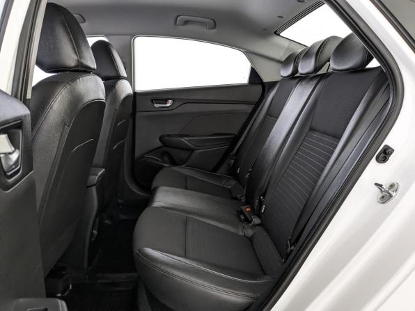 Hyundai Solaris II Рестайлинг с пробегом 2022 года, цена 1 799 000 рублей, 84425 км, седан, Автокод Объявления