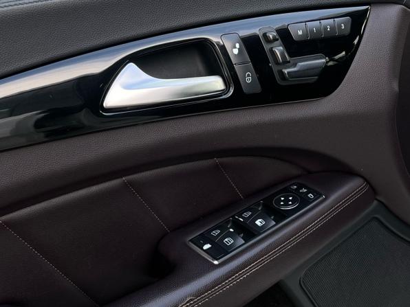 Mercedes-Benz CLS II (C218) с пробегом 2012 года, цена 2 359 000 рублей, 170390 км, седан, Автокод Объявления