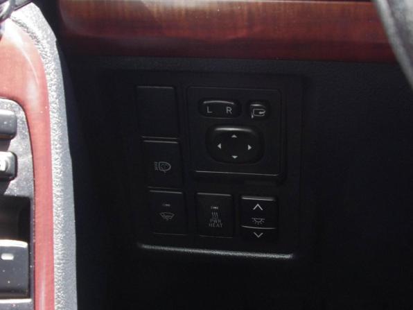 Toyota Land Cruiser Prado 150 Series Рестайлинг 1 с пробегом 2014 года, цена 3 050 000 рублей, 265000 км, внедорожник, Автокод Объявления