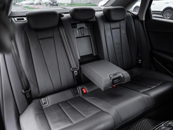 Audi A4 V (B9) Рестайлинг с пробегом 2020 года, цена 3 199 000 рублей, 109488 км, седан, Автокод Объявления