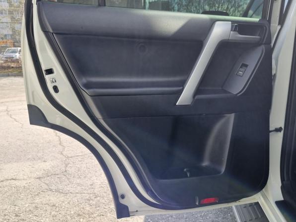 Toyota Land Cruiser Prado 150 Series Рестайлинг 2 с пробегом 2018 года, цена 5 190 000 рублей, 172266 км, внедорожник, Автокод Объявления