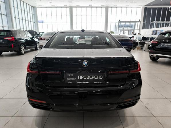 BMW 7 серии VI (G11/G12) Рестайлинг с пробегом 2019 года, цена 4 400 000 рублей, 291895 км, седан, Автокод Объявления
