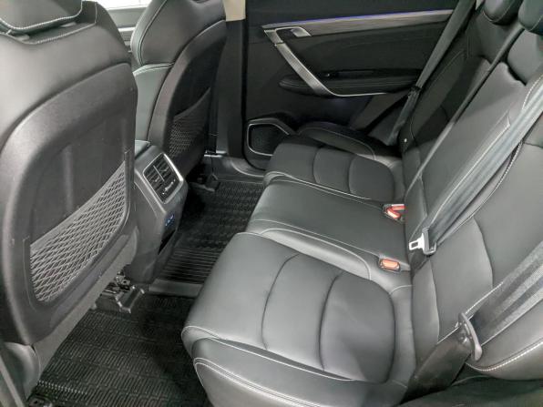 Geely Atlas Pro с пробегом 2023 года, цена 1 890 000 рублей, 53731 км, внедорожник, Автокод Объявления