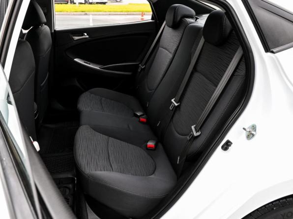Hyundai Solaris I Рестайлинг с пробегом 2015 года, цена 1 120 000 рублей, 125628 км, седан, Автокод Объявления