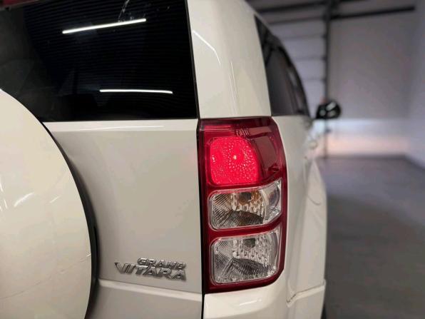 Suzuki Grand Vitara II Рестайлинг 2 с пробегом 2013 года, цена 1 260 000 рублей, 219319 км, внедорожник, Автокод Объявления